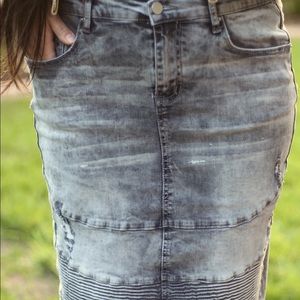 Grey Stretchy Denim Motto Skirt